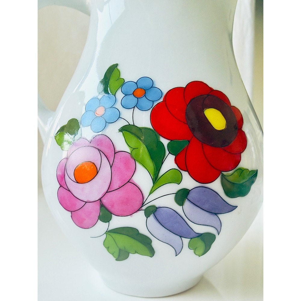 Vintage Kalocsa Hungary Hand-painted Porcelain Pitcher Folk Art Floral Gold Trim - Picture 2 of 12